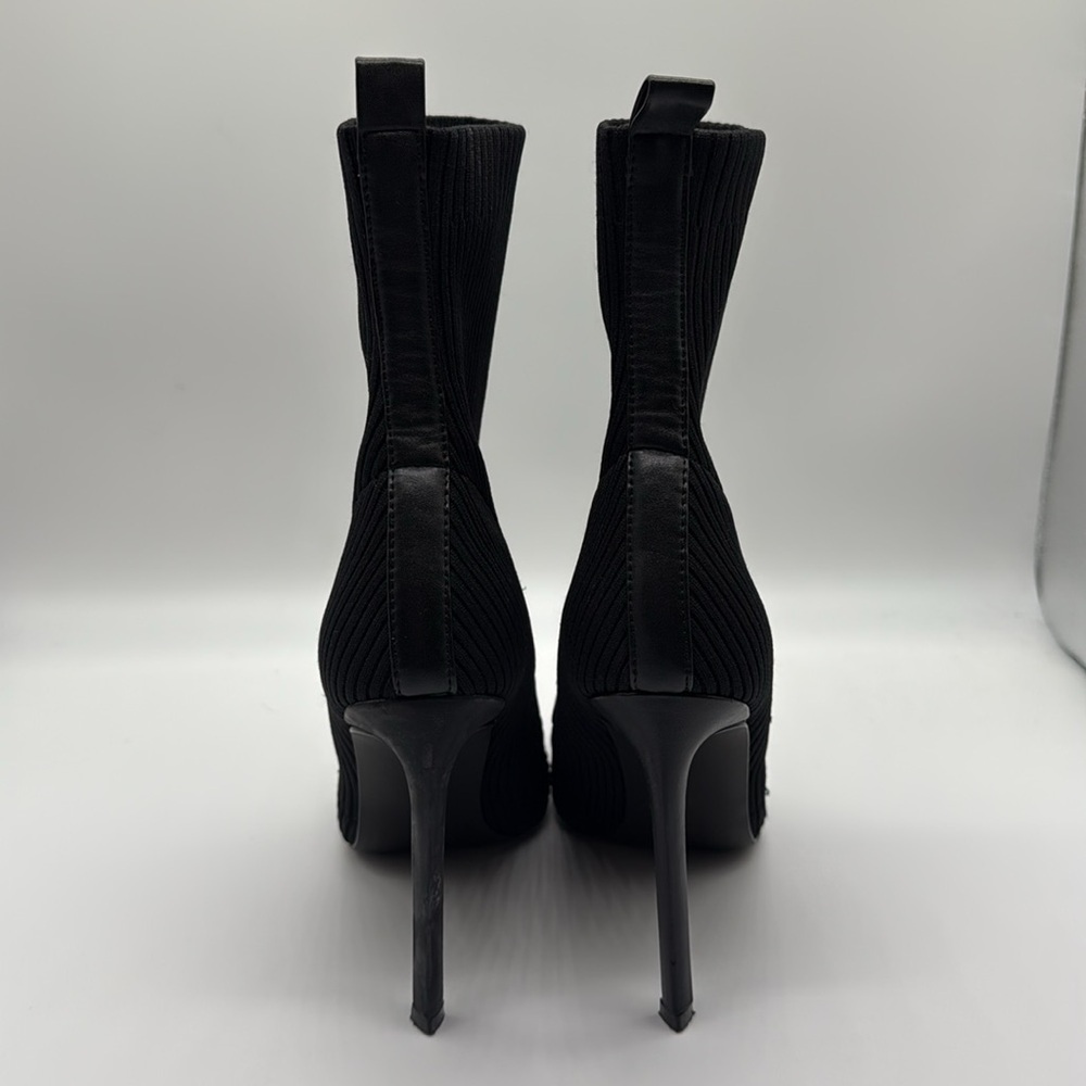 Steve Madden Dianne Ribbed Sock Boots in Black Size 8.5 - Picture 5 of 9